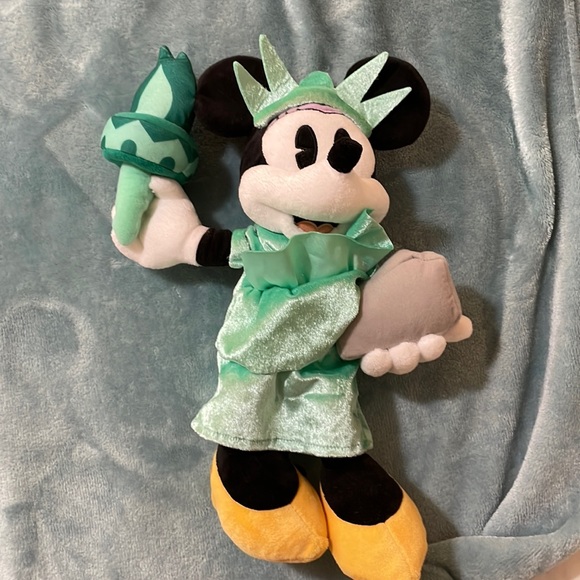 Cute minnie mouse NY edition - Picture 1 of 4